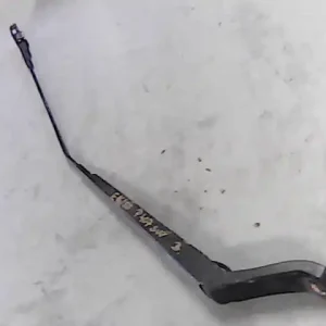 Azonnal elérhető PEUGEOT 407 04-08 Ablaktörlő kar bal első bontott alkatrész