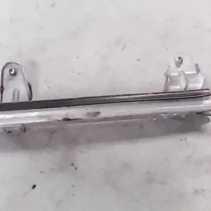 Árengedmény PEUGEOT 407 04-08 Bal első ajtóüveg sín bontott alkatrész