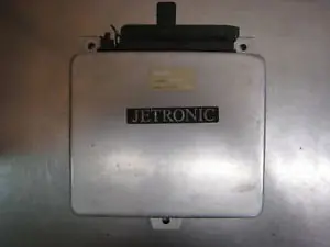 Azonnal elérhető PEUGEOT 505 Motorvezérlő egység ecu pcm modul bontott alkatrész