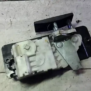 Újdonság PEUGEOT 607 Csomagtér ajtó zárszerkezet bontott alkatrész