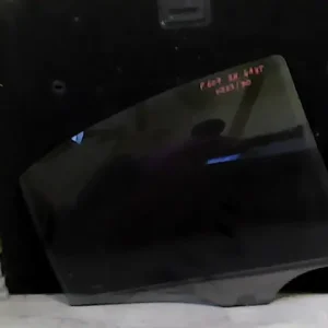 Akciós ár PEUGEOT 607 Jobb hátsó ajtóüveg bontott alkatrész