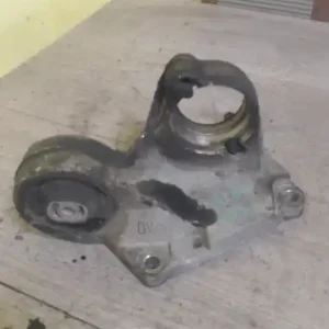 Szuper ajánlat PEUGEOT 607 Motortartó bak 2.2 d bontott alkatrész