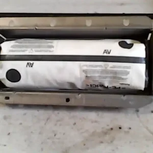 Alacsony ár PEUGEOT 607 Utasoldali műszerfal légzsák bontott alkatrész