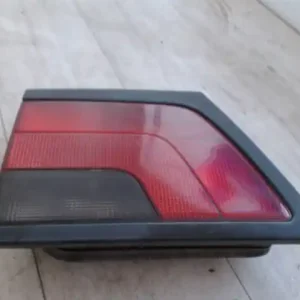 Vedd meg online PEUGEOT 806 Bal belső hátsó lámpa bontott alkatrész