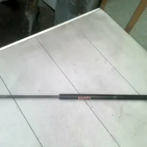 Azonnali szállítás PEUGEOT 806 Csomagtérajtó kitámasztó teleszkóp pozíció független bontott alkatrész