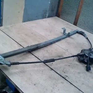 Alacsony ár PEUGEOT BOXER 02-06 Bal első ablakemelő szerkezet elektromos kis áruszállító bontott alkatrész