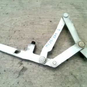 Azonnal elérhető PEUGEOT BOXER 02-06 Motorháztető jobb zsanér bontott alkatrész