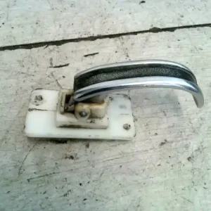 POLSKI FIAT P125 Jobb hátsó belső kilincs bontott alkatrész Biztonságos fizetés