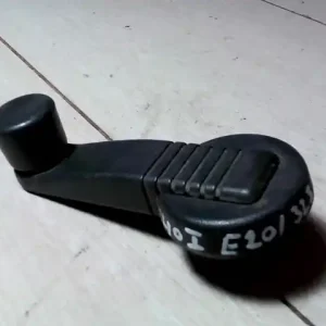 Szezonális akció RENAULT CLIO 01-06 Ablak tekerő kar bontott alkatrész