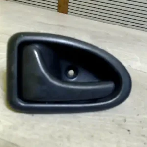 Utolsó esély RENAULT CLIO 01-06 Bal első belső kilincs bontott alkatrész