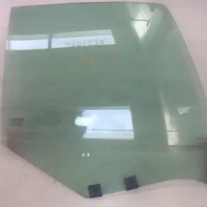 Akció RENAULT CLIO 01-06 Jobb hátsó ajtóüveg bontott alkatrész