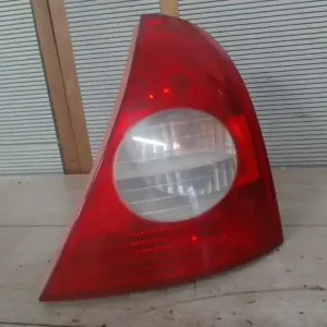 Akciós ár RENAULT CLIO 01-06 Jobb hátsó lámpa bontott alkatrész