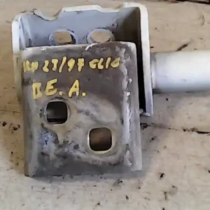 Vedd meg online RENAULT CLIO 06-09 Bal első alsó ajtózsanér 3 ajtós bontott alkatrész