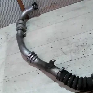 Végkiárusítás RENAULT CLIO 06-09 Intercooler cső bontott alkatrész