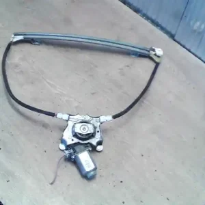 Szuper akció RENAULT CLIO 06-09 Jobb első ablakemelő szerkezet elektromos bontott alkatrész