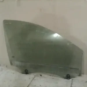 Vásárlói kedvenc RENAULT CLIO 06-09 Jobb első ajtóüveg 5 ajtósbontott alkatrész