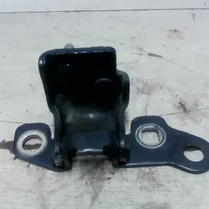 Alacsony ár RENAULT CLIO 06-09 Jobb hátsó felső ajtózsanér 5 ajtós bontott alkatrész