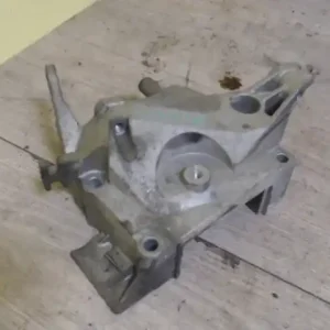 Vedd meg online RENAULT CLIO 06-09 Motortartó bak 1.1 i bontott alkatrész