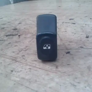 Újdonság RENAULT CLIO 98-01 Ablakemelő kapcsoló pozíció független bontott alkatrész