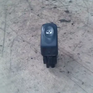 Árengedmény RENAULT CLIO 98-01 Ablakemelő kapcsoló pozíció független bontott alkatrész