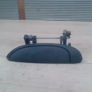 Ajánlat RENAULT CLIO 98-01 Bal hátsó külső kilincs 5 ajtós bontott alkatrész