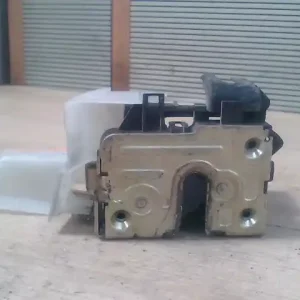 Árengedmény RENAULT CLIO 98-01 Jobb első ajtó zárszerkezet központizáras bontott alkatrész