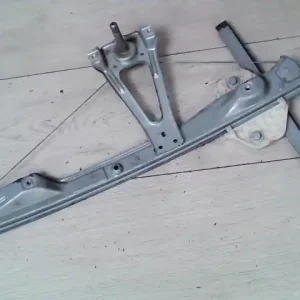 Bestseller RENAULT CLIO 98-01 Jobb hátsó ablakemelő szerkezet mechanikus bontott alkatrész