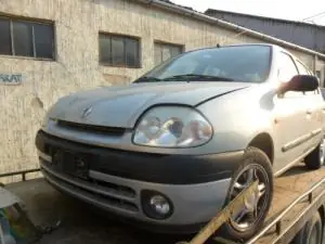 Vásárlói kedvenc RENAULT CLIO 98-01 Jobb hátsó kerékjárati dobbetétbontott alkatrész