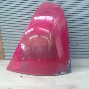 Akció RENAULT CLIO 98-01 Jobb hátsó lámpa 5 ajtós bontott alkatrész