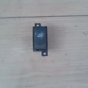 Vedd meg most RENAULT ESPACE 96.12-00.09 Ablakemelő kapcsoló pozíció független bontott alkatrész