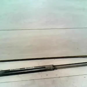 Alacsony ár RENAULT EXPRESS Csomagtérajtó kitámasztó teleszkóp pozíció független bontott alkatrész