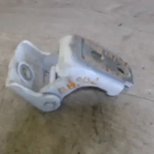 Végkiárusítás RENAULT Fluence 2013.01.01- Bal hátsó alsó ajtózsanér 4 ajtós bontott alkatrész