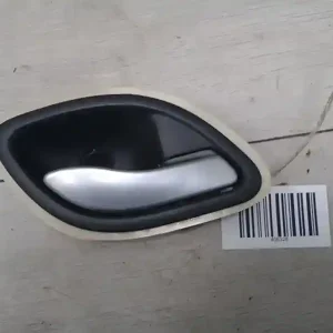 Vedd meg online RENAULT GRAND ESPACE 02.11.01-06.02.28 Jobb hátsó belső kilincs bontott alkatrész