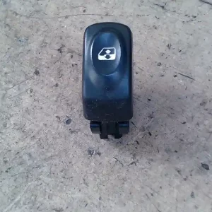 Végkiárusítás RENAULT Kangoo 2003.01 - 2008.01 Ablakemelő kapcsoló pozíció független bontott alkatrész