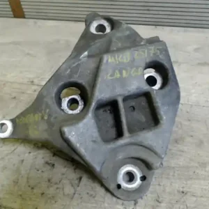 Utolsó esély RENAULT Kangoo 2003.01 - 2008.01 Motortartó bak felső bontott alkatrész