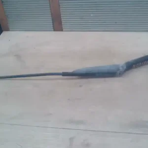 Árengedmény RENAULT KANGOO 97-03 Ablaktörlő kar bal első bontott alkatrész