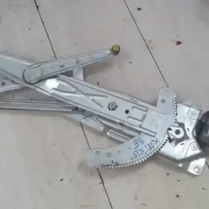 Szuper akció RENAULT KANGOO 97-03 Bal első ablakemelő szerkezet elektromosmotorral bontott alkatrész