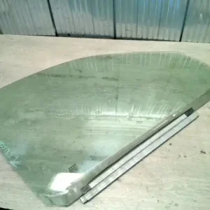 Szezonális akció RENAULT KANGOO 97-03 Jobb első ajtóüveg 5 ajtós bontott alkatrész