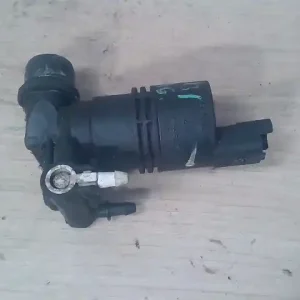 Árengedmény RENAULT LAGUNA 00-05 Ablakmosó motor kétirányú bontott alkatrész