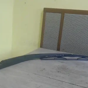 Akció RENAULT LAGUNA 00-05 Ablaktörlő kar hátsó 5 ajtós bontott alkatrész