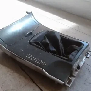 MAZDA 6 05-08 Váltókar keret bontott alkatrész Kihagyhatatlan ajánlat