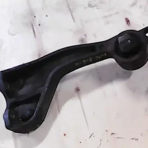 Expressz kézbesítés MERCEDES VITO 03-10 Differenciálmű tartóbak első bontott alkatrész