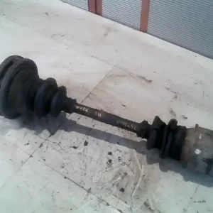 Árengedmény MERCEDES W126 Jobb hátsó meghajtó féltengely 3.0d bontott alkatrész