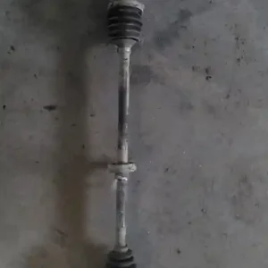 Kiárusítás MITSUBISHI LANCER 91-96 Jobb első féltengely 1.3 b bontott alkatrész