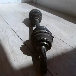 Legkelendőbb NISSAN ALMERA 98-00 Bal első féltengely 1.6i abs bontott alkatrész