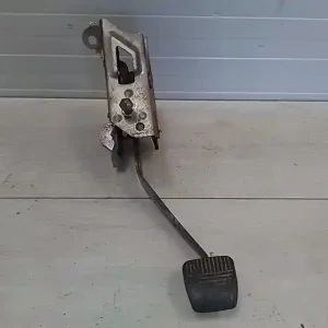 NISSAN MICRA K11 00.08-02.12 Kuplung pedál bontott alkatrész Vásárlói kedvenc