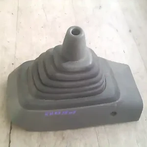 NISSAN MICRA K11 92.08-00.07 Váltószoknya bontott alkatrész Olcsó