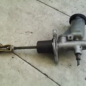 Utolsó esély NISSAN Pickup 1997.01-2000 Kuplung munkahenger bontott alkatrész