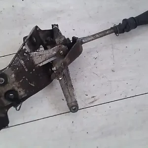 Biztonságos fizetés NISSAN VANETTE CARGO Váltó kulissza bontott alkatrész