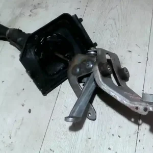 Nézd meg most NISSAN VANETTE CARGO Váltó kulissza bontott alkatrész